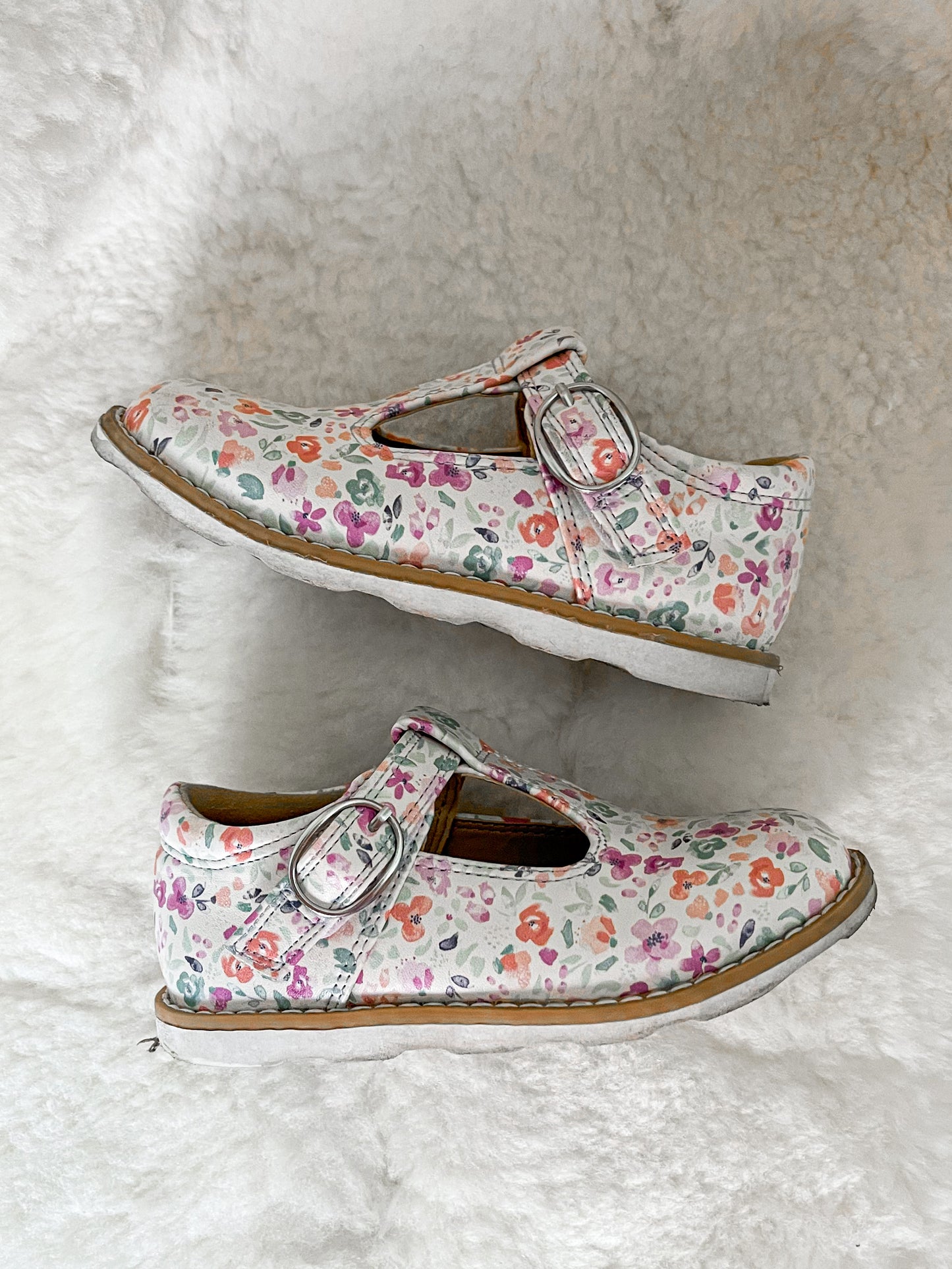 TU Floral T Bar Shoes 8/9